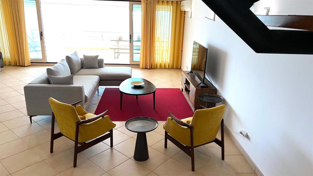 Sea Breeze Apartment Sesimbra Exterior photo
